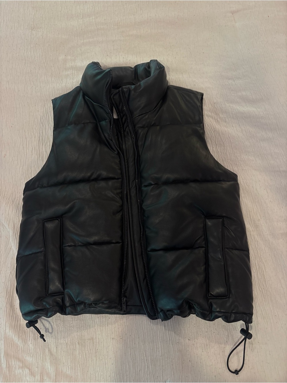 NWT Hollister Black Oversized Puffer Vest